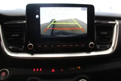 Photo 12 Kia Stonic  1.0 T-GDi 100 ch DCT7