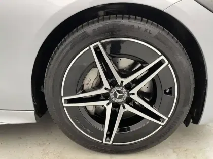 Photo 12 Mercedes Classe C  220 d 9G-Tronic