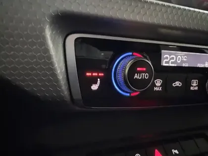 Photo 17 Audi A1  Sportback 30 TFSI 110 ch S tronic 7