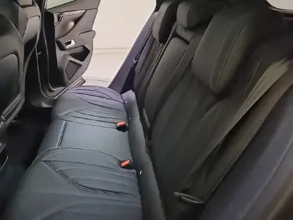 Photo 11 DS DS 4  BlueHDi 130 EAT8