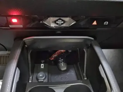 Photo 90 DS DS 4  BlueHDi 130 EAT8