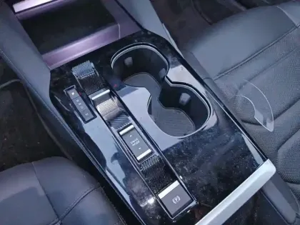 Photo 13 Citroën C5  X PureTech 180 S&S EAT8