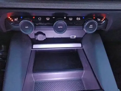 Photo 26 Citroën C5  X PureTech 180 S&S EAT8