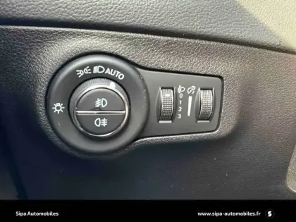 Photo 86 Jeep Compass  1.6 I MultiJet II 120 ch BVM6