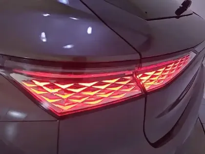 Photo 40 DS DS 4  BlueHDi 130 EAT8