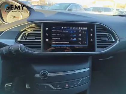 Photo 45 Peugeot 308 Gén. III Ph1 GT 5