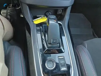 Photo 22 Peugeot 308  PureTech 130ch S&S EAT8