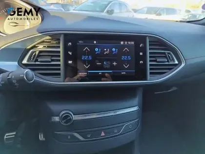 Photo 43 Peugeot 308 Gén. III Ph1 GT 5