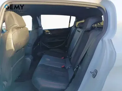 Photo 35 Peugeot 308 Gén. III Ph1 GT 5