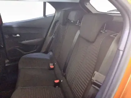 Photo 72 Peugeot 2008  PureTech 130 S&S EAT8