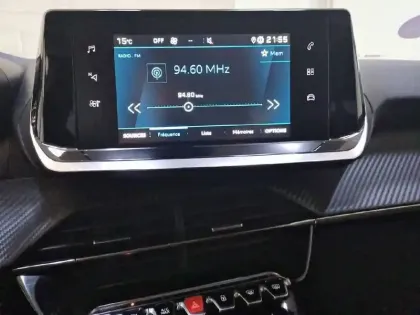 Photo 46 Peugeot 2008  PureTech 130 S&S EAT8