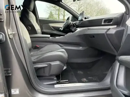 Photo 69 Peugeot 3008  BlueHDi 130ch S&S EAT8