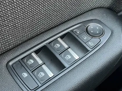 Photo 11 Renault Symbioz  E-Tech full hybrid 160 ch