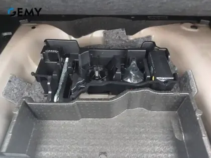 Photo 19 Peugeot 2008  PureTech 100 S&S BVM6