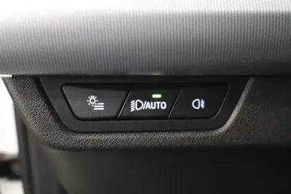 Photo 33 BMW Serie 2 Active Tourer 218i 136 ch DKG7