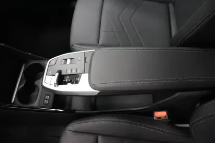 Photo 19 BMW Serie 2 Active Tourer 218i 136 ch DKG7