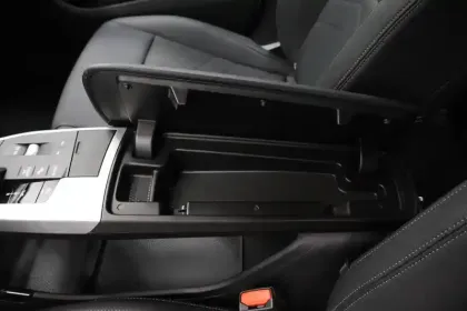 Photo 23 BMW Serie 2 Active Tourer 218i 136 ch DKG7