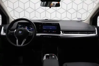 Photo 8 BMW Serie 2 Active Tourer 218i 136 ch DKG7