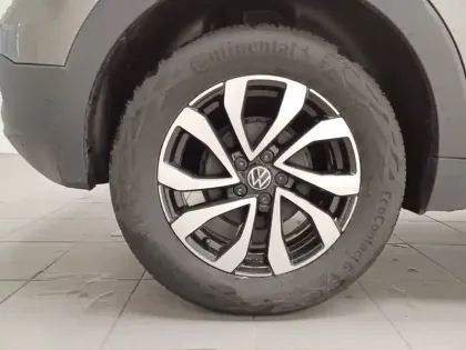 Photo 11 Volkswagen T-cross  1.0 TSI 95 Start/Stop BVM5