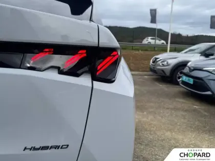 Photo 22 Peugeot 3008  Hybrid 145 e-DCS6