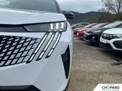 Photo 21 Peugeot 3008  Hybrid 145 e-DCS6