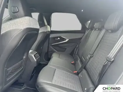 Photo 17 Peugeot 3008  Hybrid 145 e-DCS6