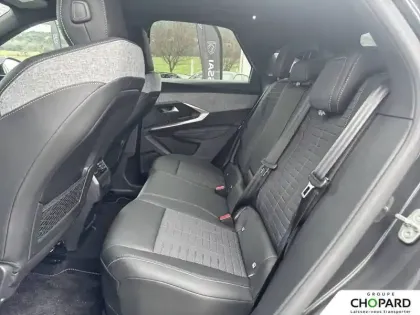 Photo 17 Peugeot 3008  Hybrid 145 e-DCS6