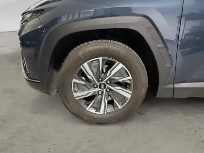 Photo 8 Hyundai Tucson  1.6 T-GDI 230 Hybrid BVA6