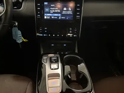 Photo 12 Hyundai Tucson  1.6 T-GDI 230 Hybrid BVA6