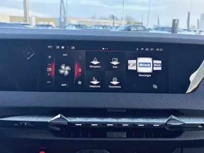 Photo 28 DS DS 4  PureTech 130 EAT8