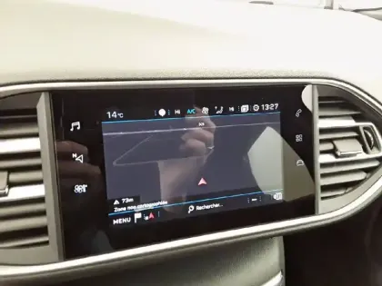 Photo 14 Peugeot 308  PureTech 130ch S&S EAT8