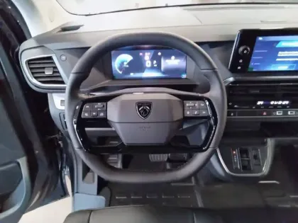 Photo 8 Peugeot Expert  CA FIXE M BLUEHDI 180 S&S EAT8