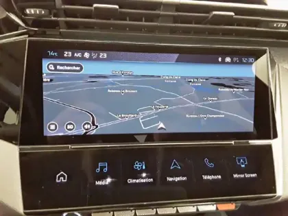 Photo 14 Peugeot 308  PureTech 130ch S&S EAT8