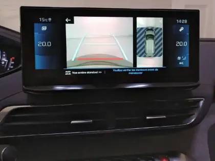 Photo 19 Peugeot 5008 Gén. II Ph2 GT Pack 5