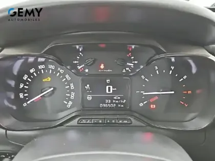 Photo 12 Citroën C3  PureTech 83 S&S BVM5