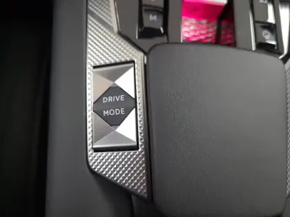 Photo 23 DS DS 4  BlueHDi 130 EAT8