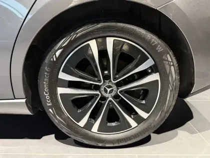 Photo 6 Mercedes Classe B  180 d 8G-DCT