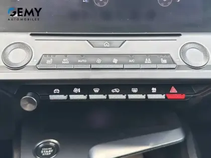 Photo 36 Peugeot 308  PHEV 180 e-EAT8