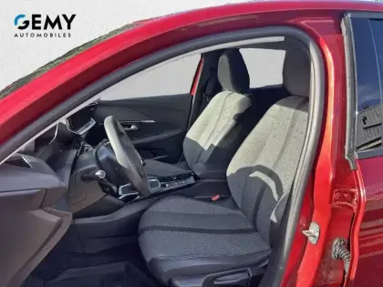 Photo 8 Peugeot 208  PureTech 100 S&S BVM6