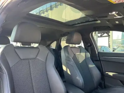 Photo 26 Audi Q3  Sportback 45 TFSIe 245 ch S tronic 6