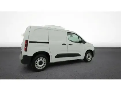 Photo 8 Peugeot Partner  FOURGON STANDARD 1000 KG BLUEHDI 130 S&S EAT8