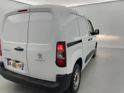 Photo 23 Peugeot Partner  FOURGON STANDARD 1000 KG BLUEHDI 130 S&S EAT8