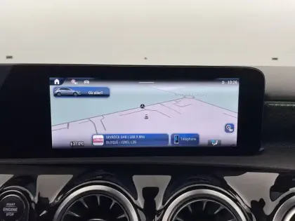 Photo 52 Mercedes Classe A  180 d 8G-DCT