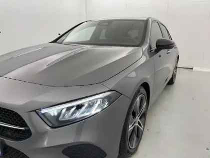 Photo 30 Mercedes Classe A  180 d 8G-DCT