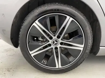 Photo 82 Mercedes Classe A  180 d 8G-DCT