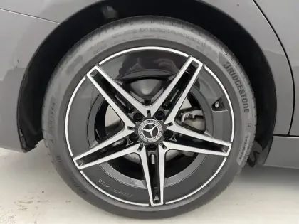 Photo 18 Mercedes Classe C  220 d 9G-Tronic