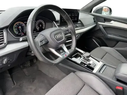 Photo 14 Audi Q5  Sportback 55 TFSIe 367 S tronic 7 Quattro