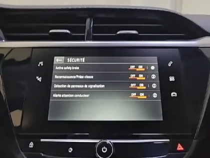 Photo 21 Opel Corsa  Electrique 136 ch & Batterie 50 kw/h