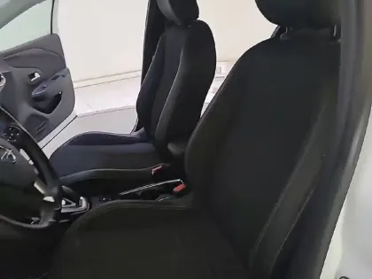 Photo 10 Opel Corsa  Electrique 136 ch & Batterie 50 kw/h