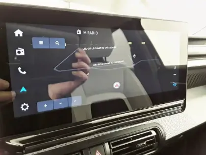 Photo 14 Citroën C3  Turbo 100 ch BVM6